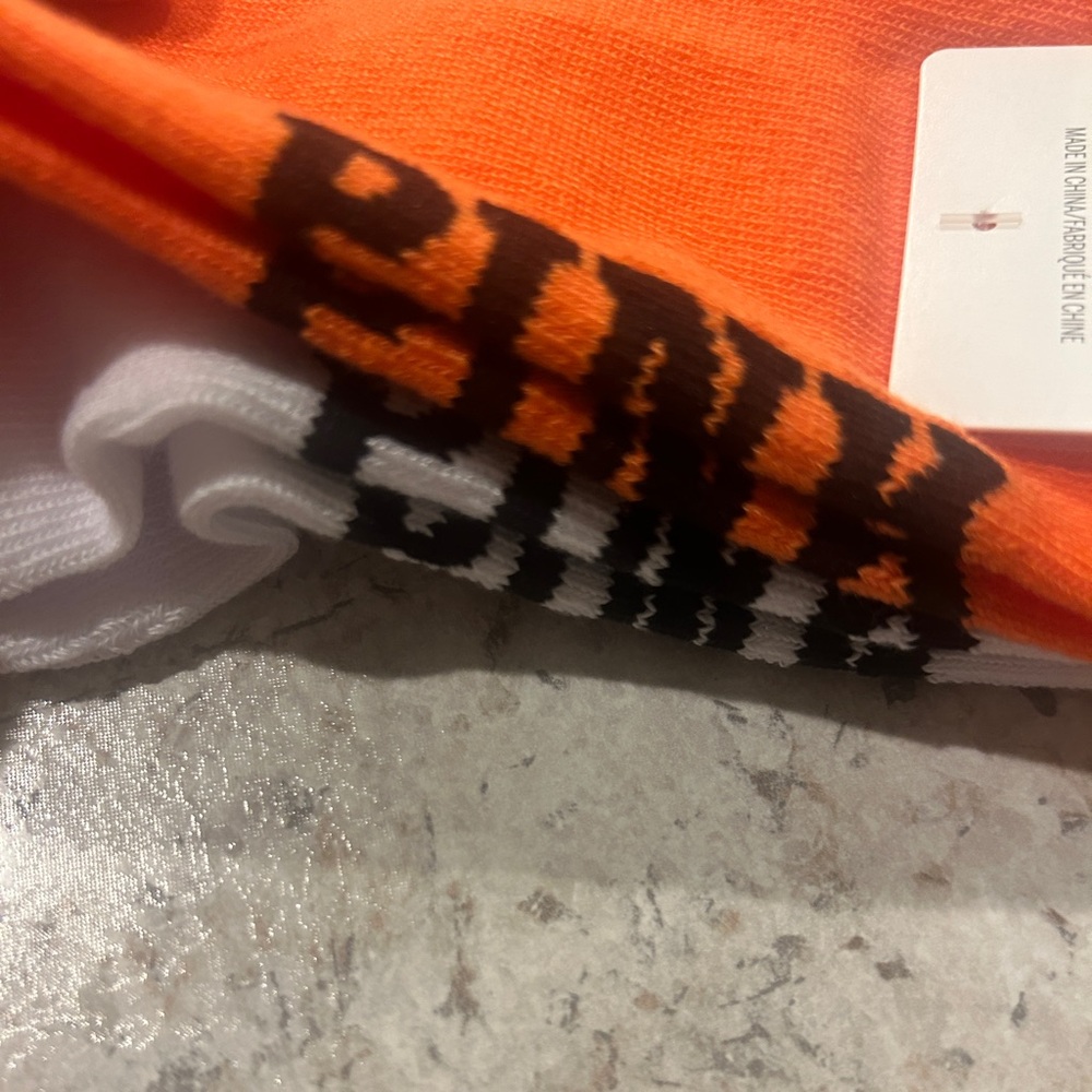 VS PINK Halloween Bat & Spoiled Bat 2-Pack Quarter Socks NEW - Picture 5 of 9